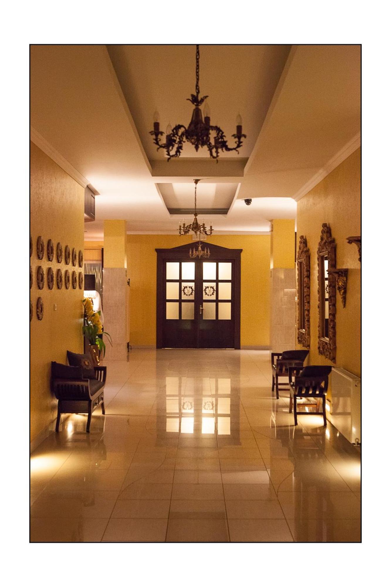 Hotel Lord Debica المظهر الخارجي الصورة